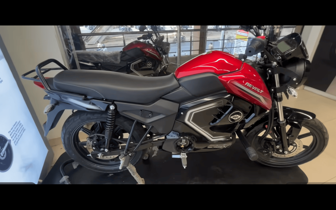 Revolt BlazeX Price, Range & Review: क्या नए बदलावों के बाद यह भारतीय परिवारों की पहली पसंद बनेगी?